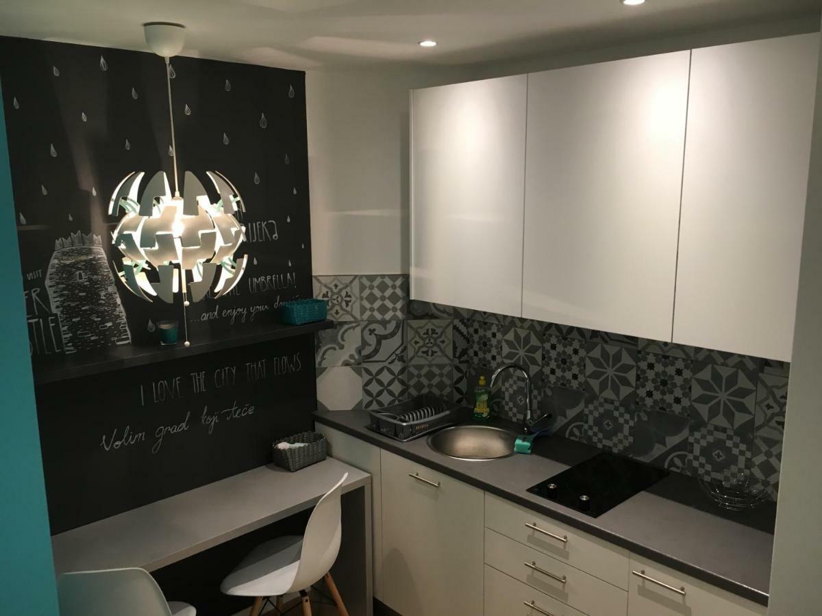 Appartement Adria à Rijeka Extérieur photo